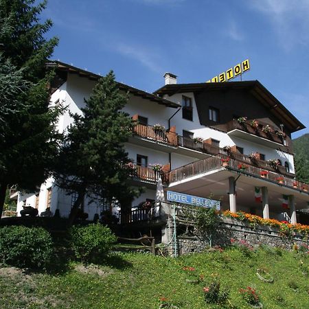 Hotel Bellevue Gignod Exterior foto